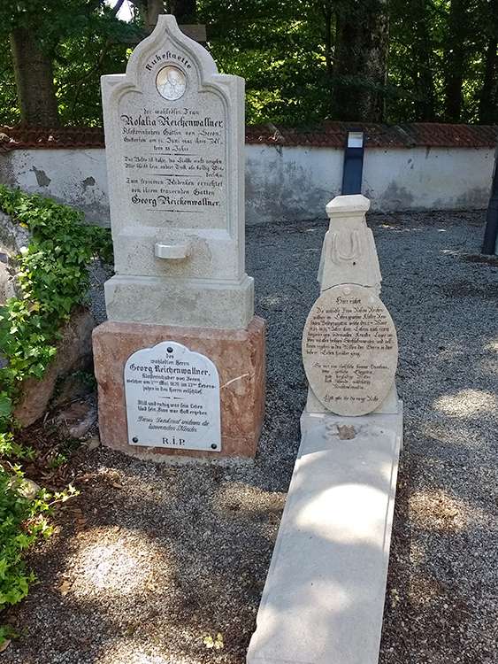 Renovierung / Reinigung Gräber  Vergleich